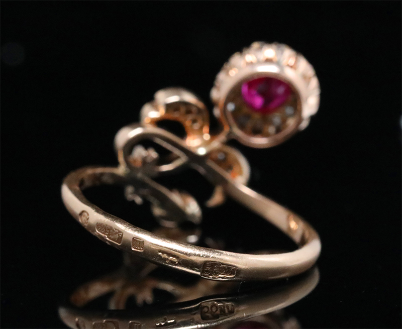 Antique Gallery Soleil アンティークジュエリー / ロシアの花